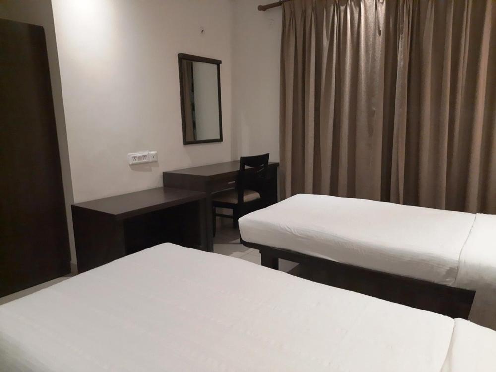 Hotel Nagarjuna Suites 벵갈루루 외부 사진