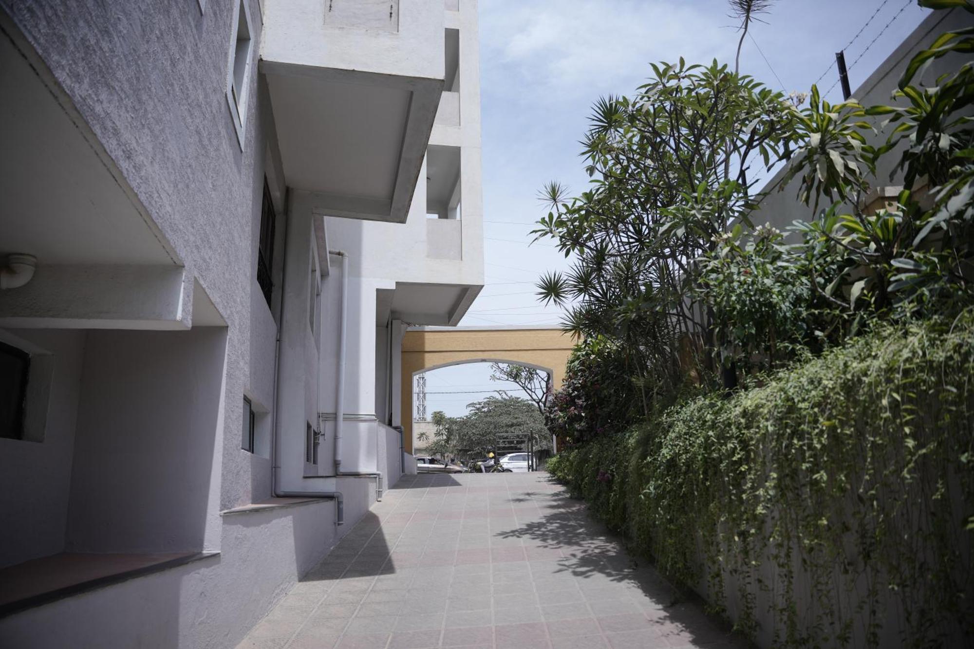 Hotel Nagarjuna Suites 벵갈루루 외부 사진